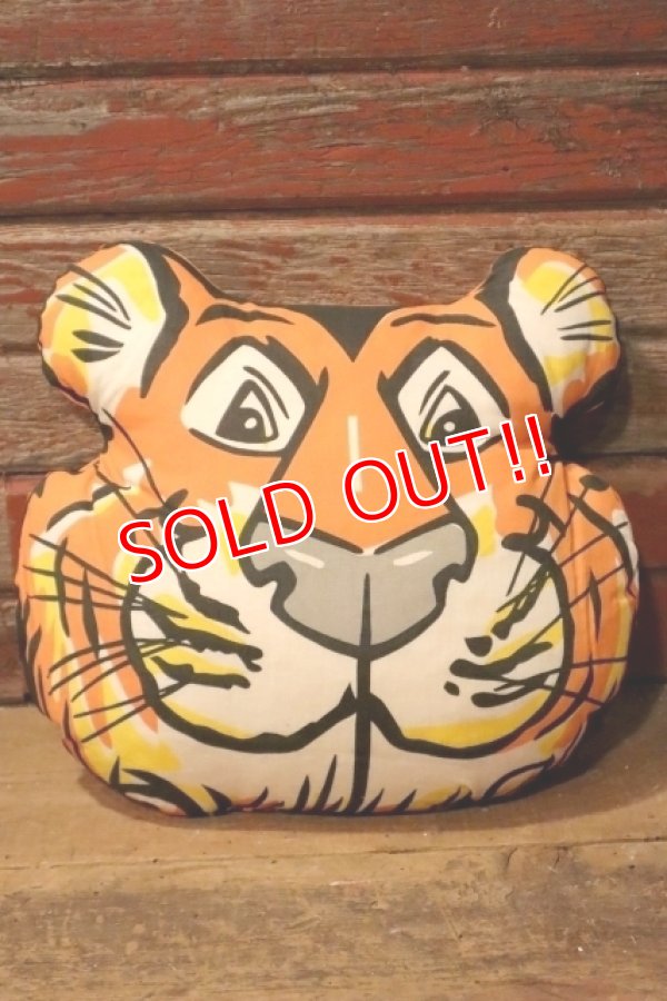 画像1: ct-241225-03 Esso / Tango Tiger 1960's Pillow Cushion