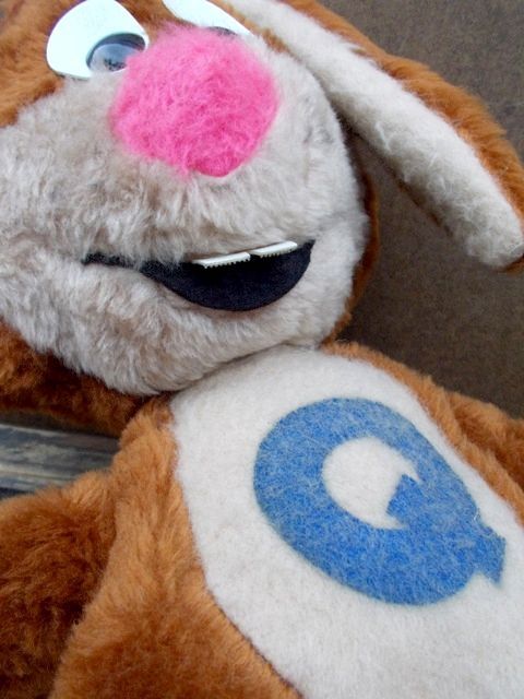 画像: ct-130619-05 Nestlé / Quik Bunny 70's Plush doll