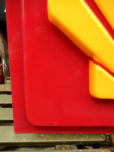 画像: dp-130909-01 Shell / Gas Station Pump sign