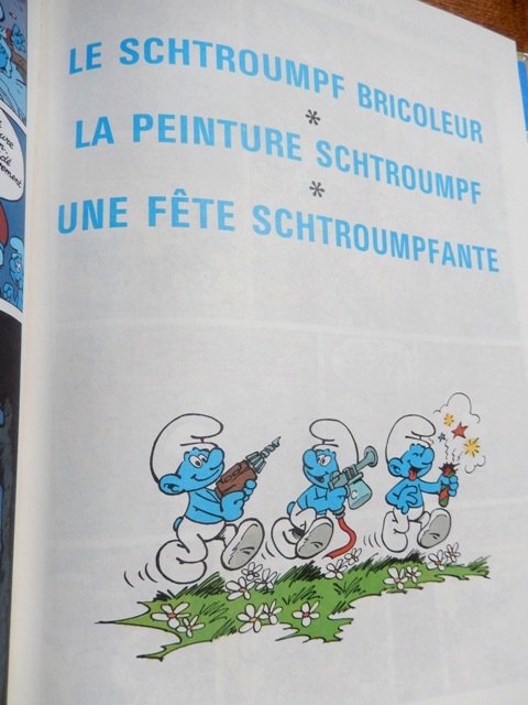 ct-130928-01 Smurf / 80's Book 