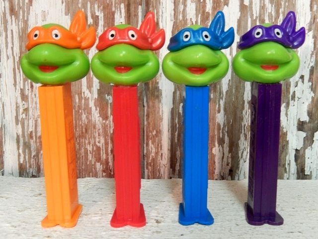 pz-130917-04 Teenage Mutant Ninja Turtles / 90's PEZ Dispenser (Smile)