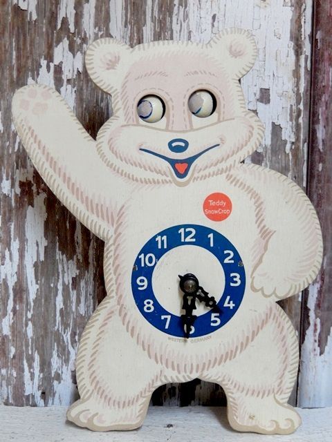 ct-151201-26 Teddy Snow Crop / 50's Wall Clock - Jack's Mart