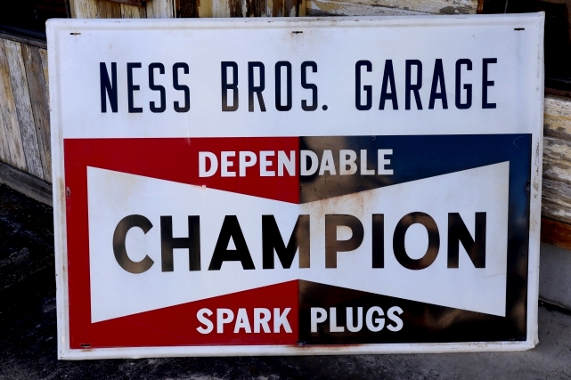 画像1: dp-250205-56 CHAMPIOM 1960's-1970's Metal Sign